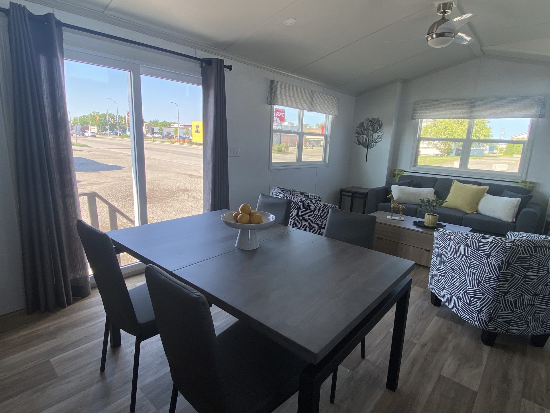 2023 General Coach Resort (Remington Floorplan Reversed) Experience