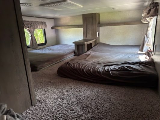 8b47973e-add2-4403-9f5a-b04a5b9b7f9b