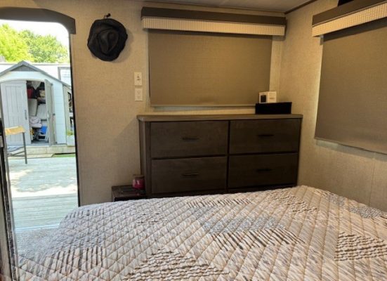 9d602f43-f107-41e7-92ca-c57568620451